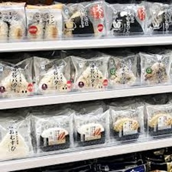 のりなしおにぎり