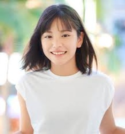 デビューの當真あみ