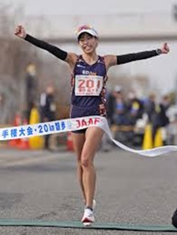 全力の藤井菜々子