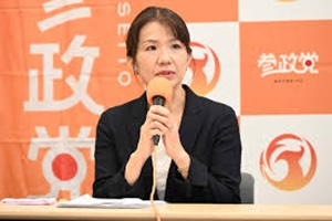 豊田真由子